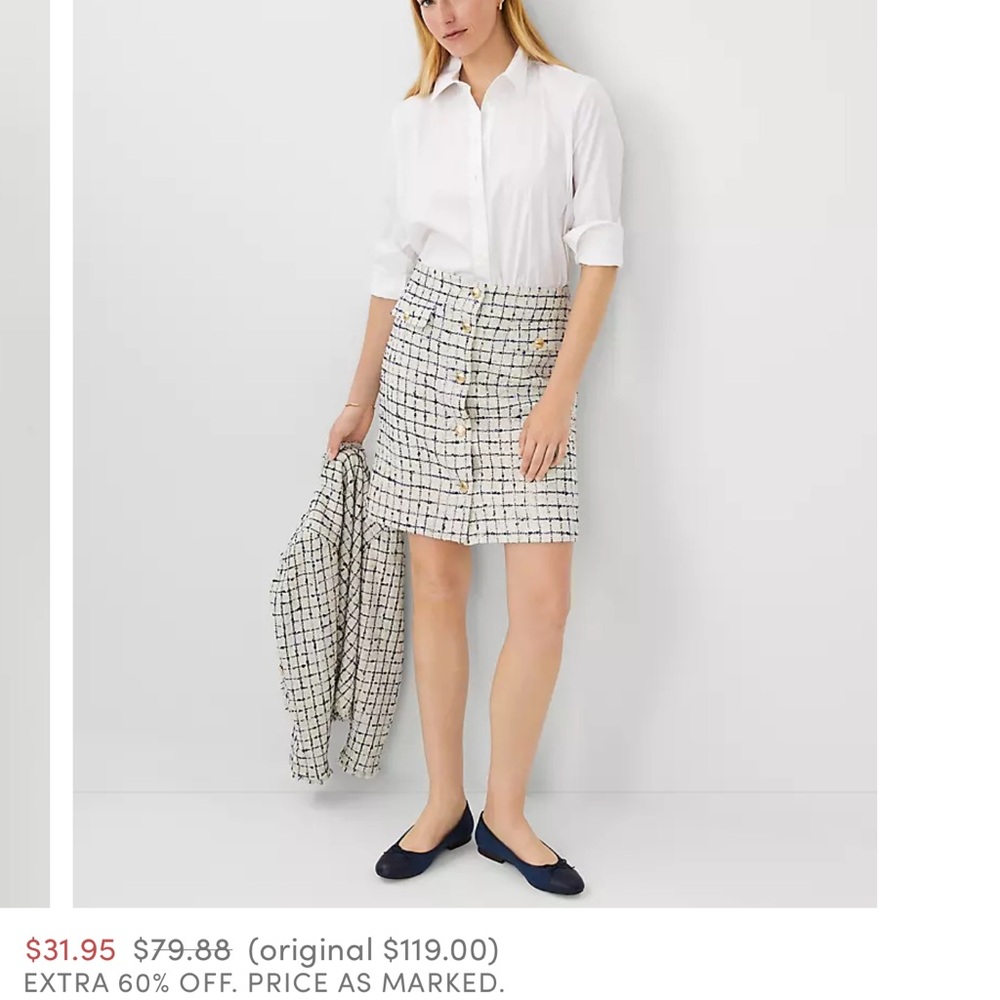 Chic White and Black Plaid Skirt